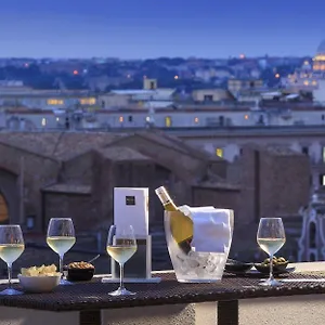**** Hotel The Independent Italia